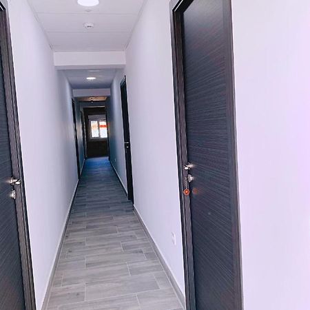 Hostal El Castillo Alcalá de Guadaira מראה חיצוני תמונה